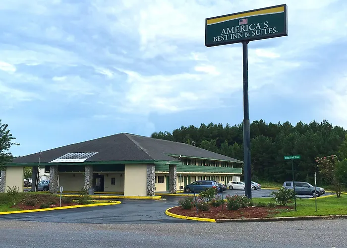 Days Inn By Wyndham York Alabama